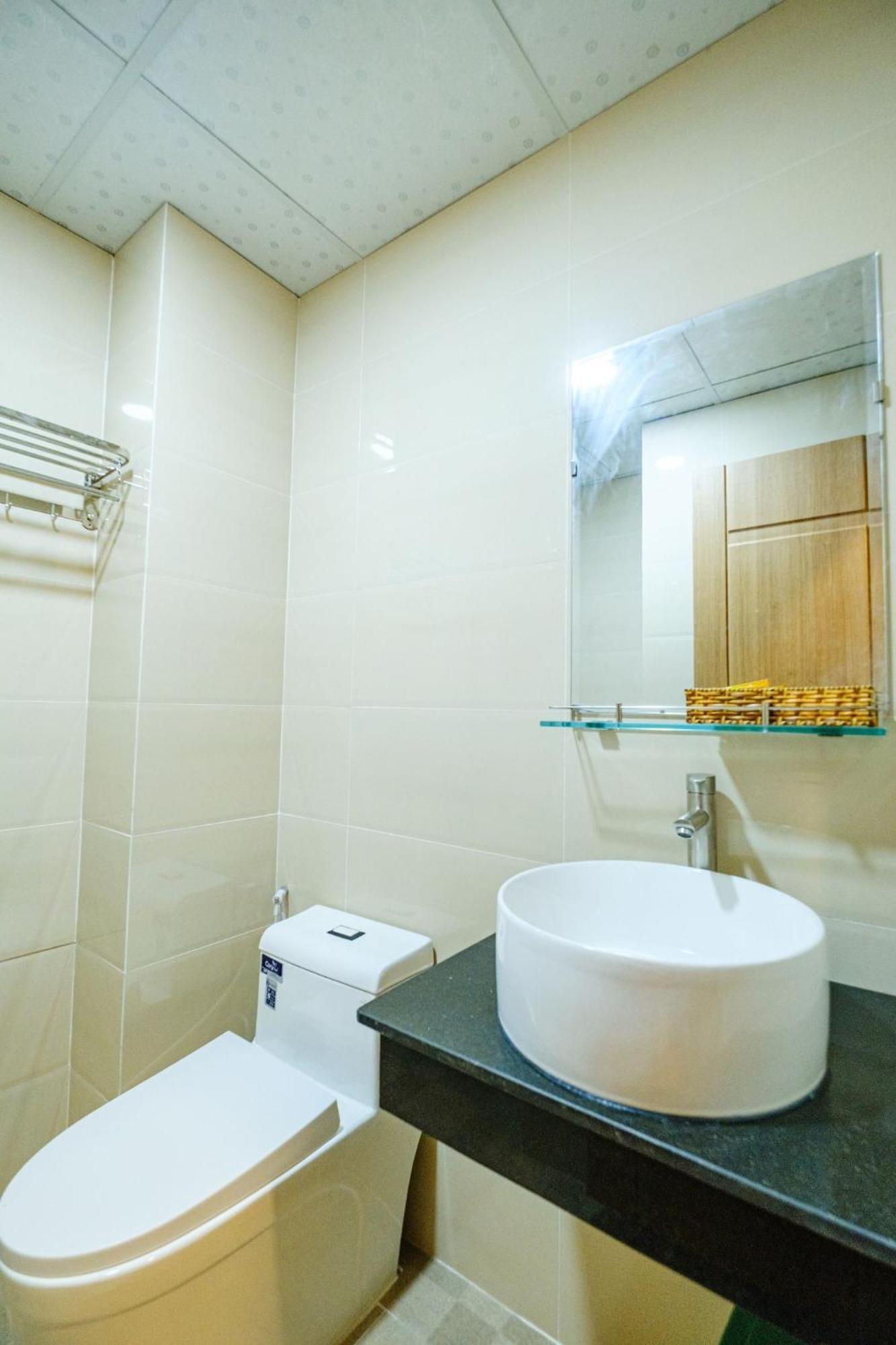 Khach San Tre Viet 2 Hotel Tuy Hoa Exterior photo